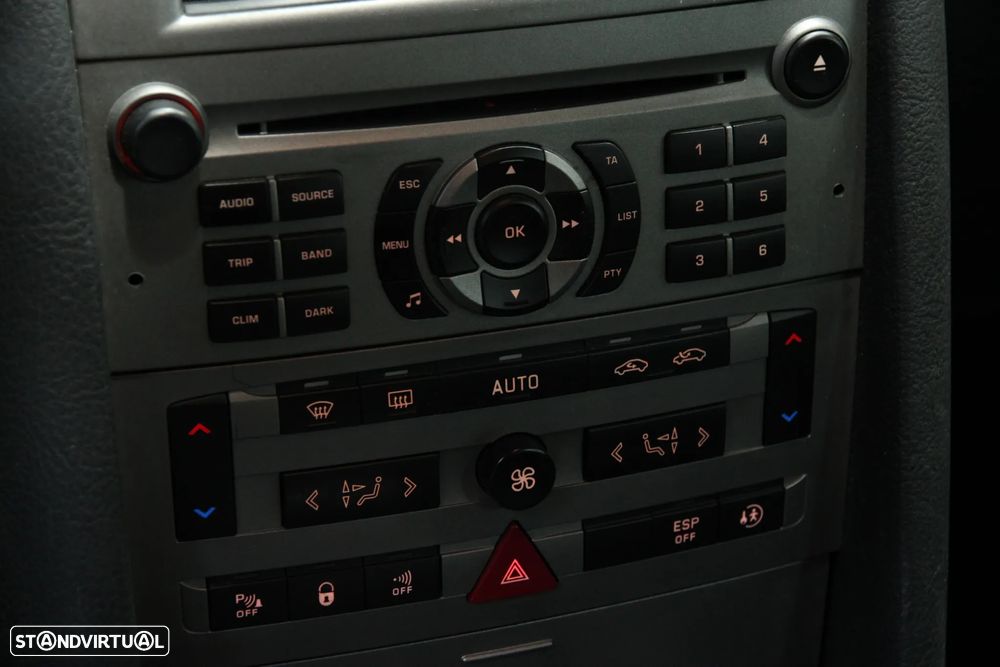 Peugeot 407 2.0 HDi Executive - 14