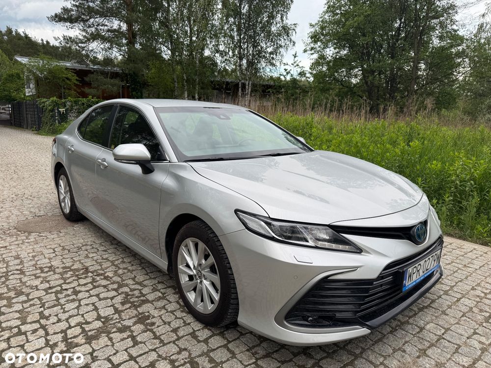 Toyota Camry 2.5 Hybrid Comfort CVT - 3