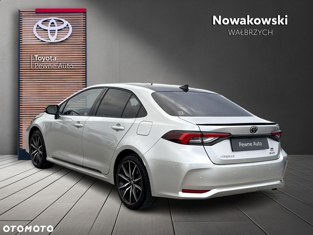 Toyota Corolla 1.8 Hybrid GR Sport Dynamic - 3