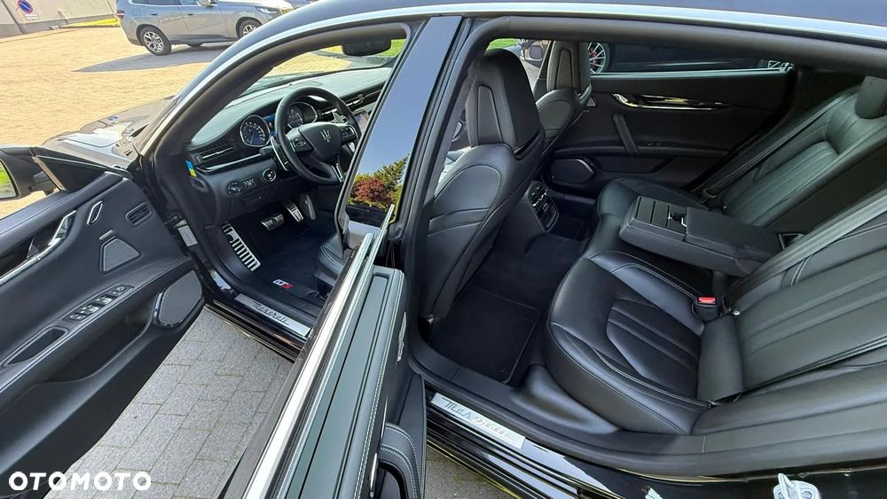 Maserati Quattroporte GranSport GTS - 19