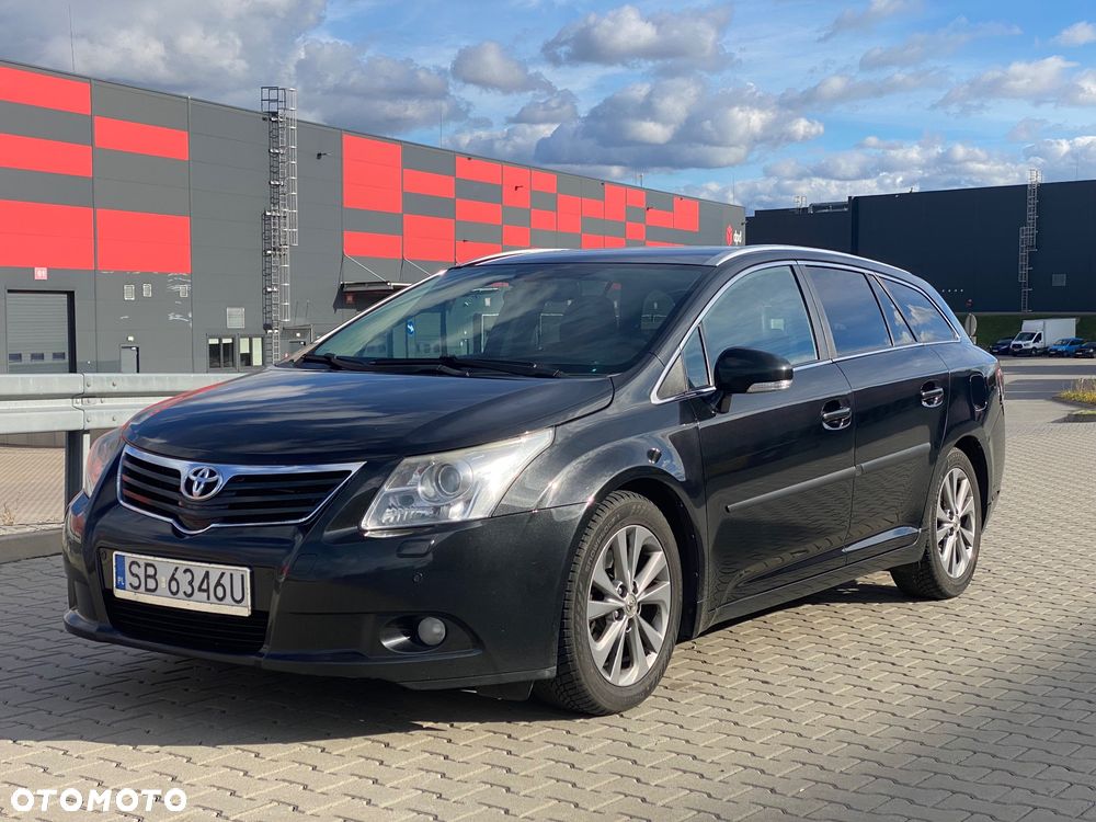 Toyota Avensis 2.2 D-4D Prestige - 1