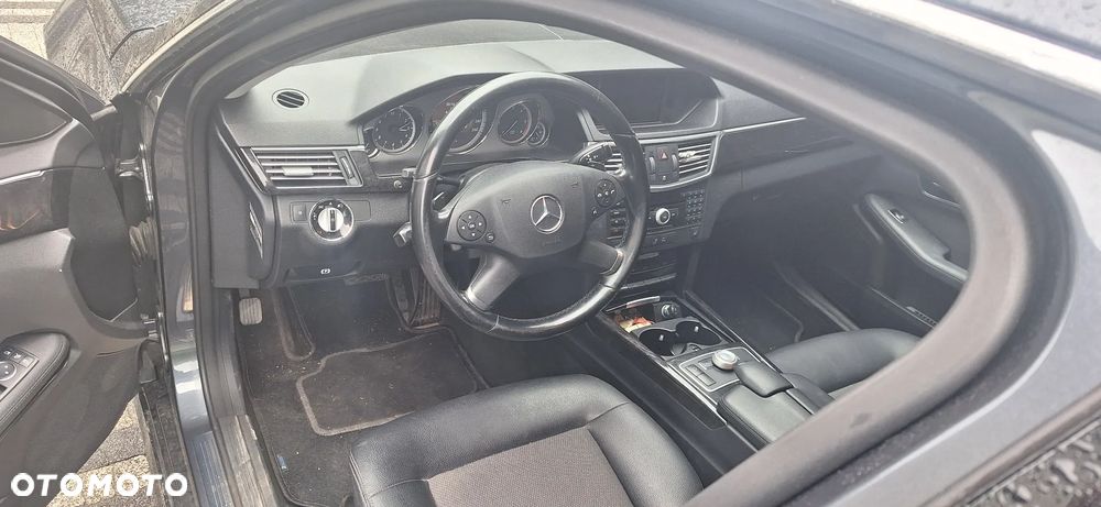 Mercedes-Benz Klasa E 350 CDI DPF BlueEFFICIENCY 7G-TRONIC Avantgarde - 8