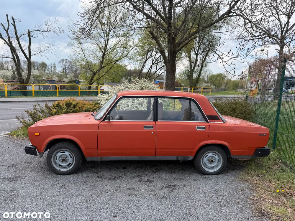 Lada 2103 - 4