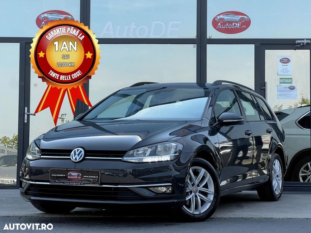 Volkswagen Golf - 1
