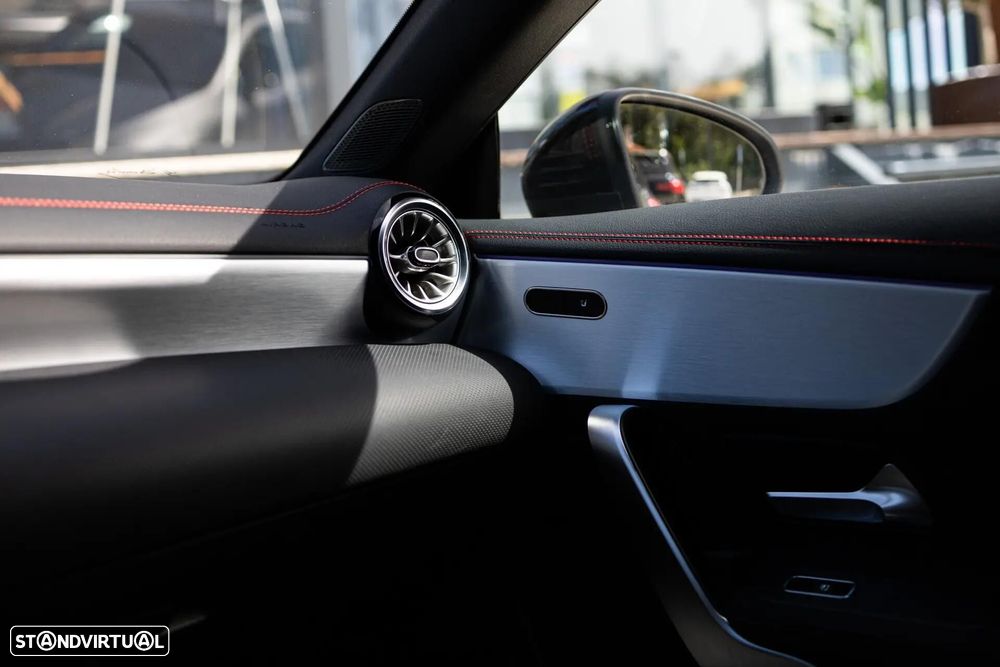 Mercedes-Benz CLA 250 e 8G-DCT Edition AMG Line - 13