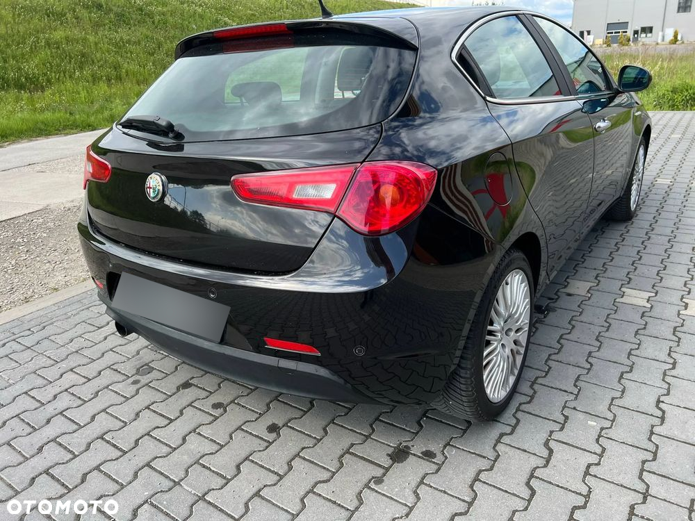 Alfa Romeo Giulietta 1.4 TB Distinctive LPG - 13