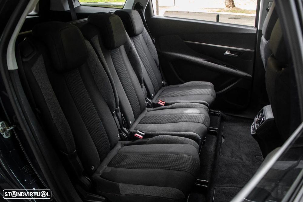 Peugeot 5008 BlueHDI 130 EAT8 Active - 26