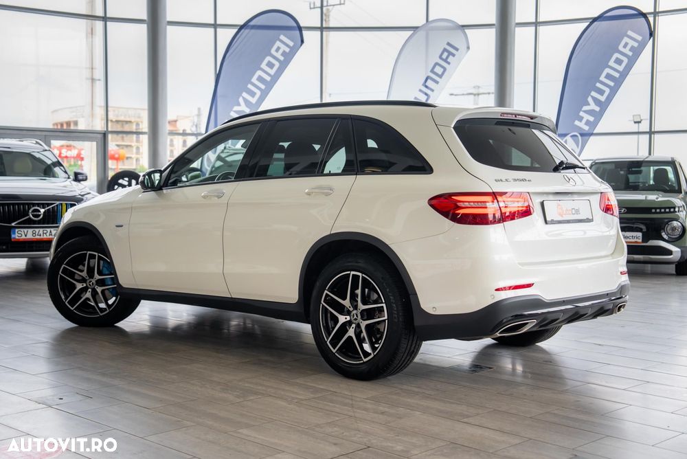 Mercedes-Benz GLC - 14
