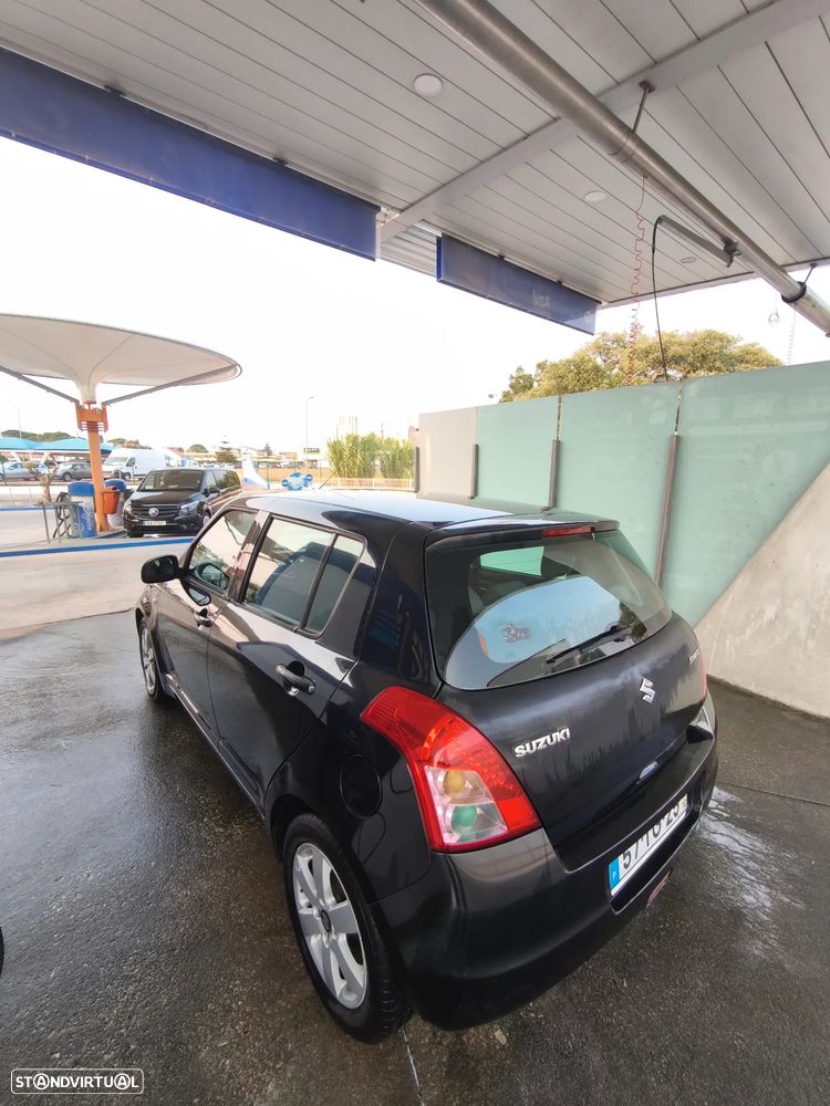 Suzuki Swift 1.3 DDiS GL - 5