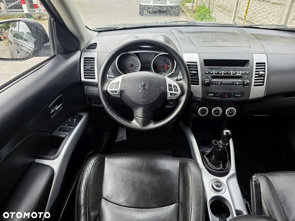 Peugeot 4007 HDI FAP 7-Sitzer Platinum - 14