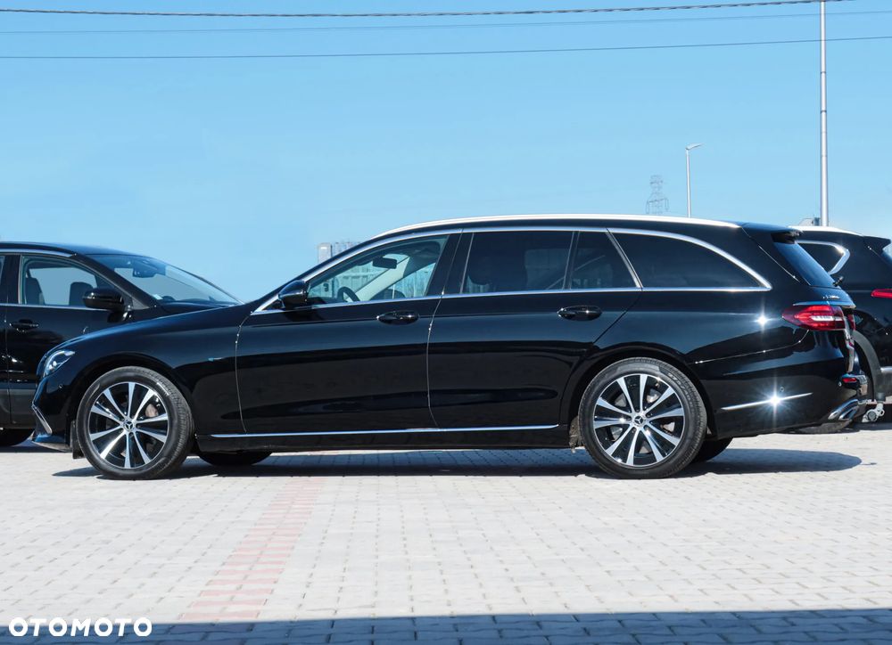 Mercedes-Benz Klasa E 300 de 9G-TRONIC Exclusive - 6