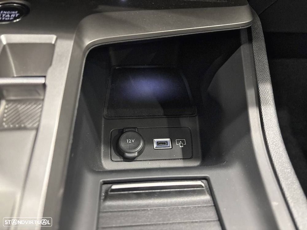 Peugeot 308 1.2 Hybrid Allure e-DCS6 - 17