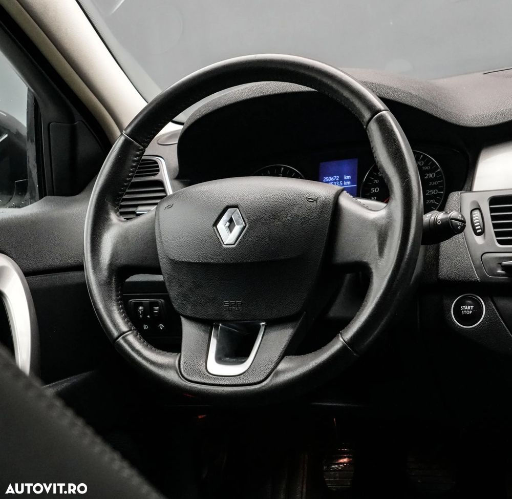 Renault Laguna Navi 2.0dCi Dynamique - 17