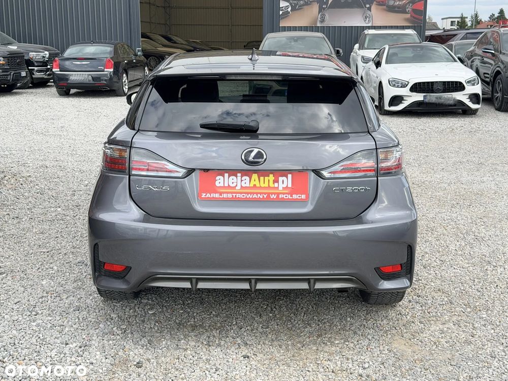 Lexus CT 200h F Sport Edition - 13