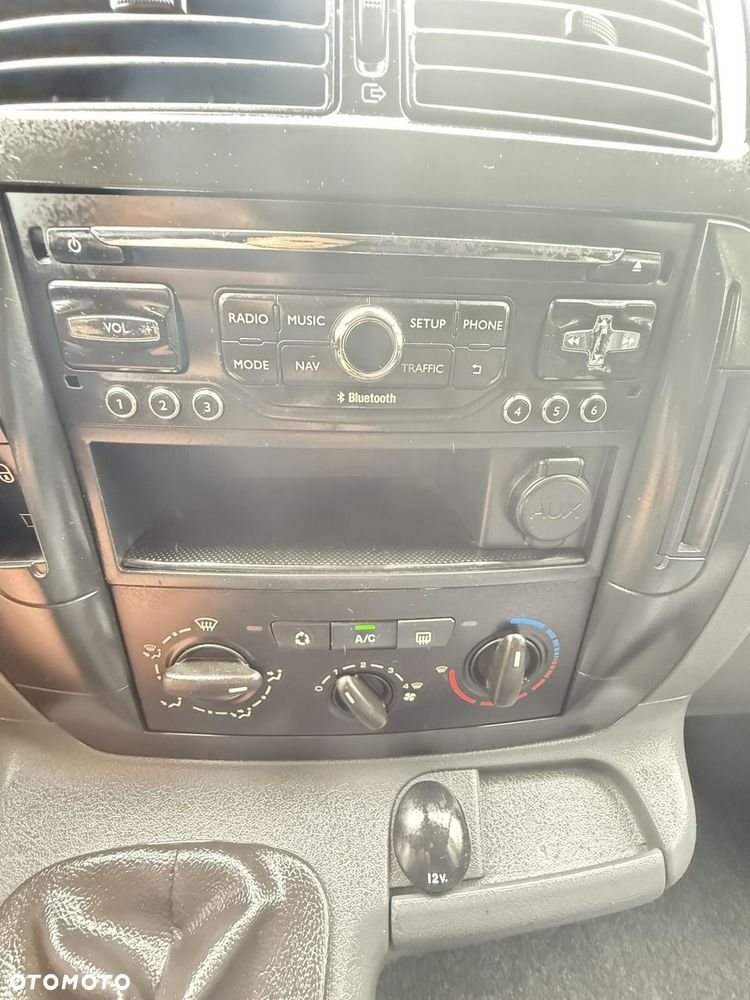 Peugeot Expert - 8