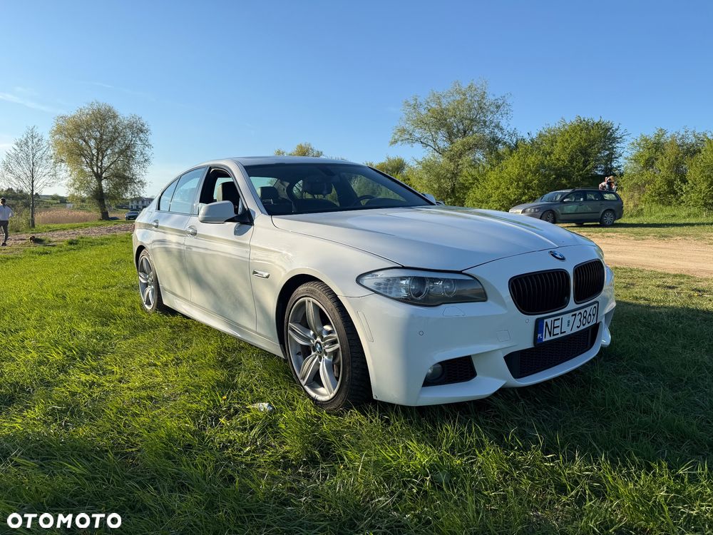 BMW Seria 5 535i xDrive Sport-Aut Luxury Line - 1