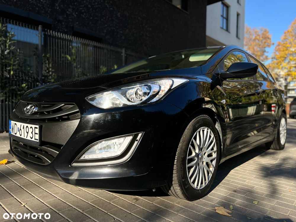 Hyundai i30 1.6 GDI Classic + - 31