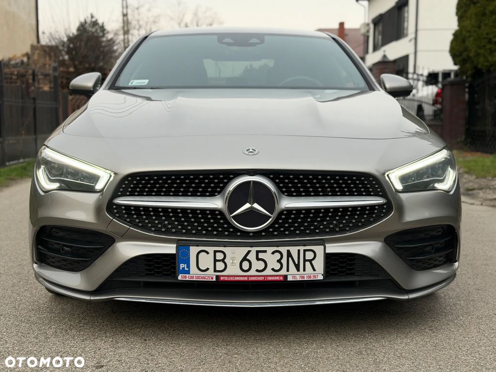 Mercedes-Benz CLA 200 4-Matic AMG Line 8G-DCT - 2