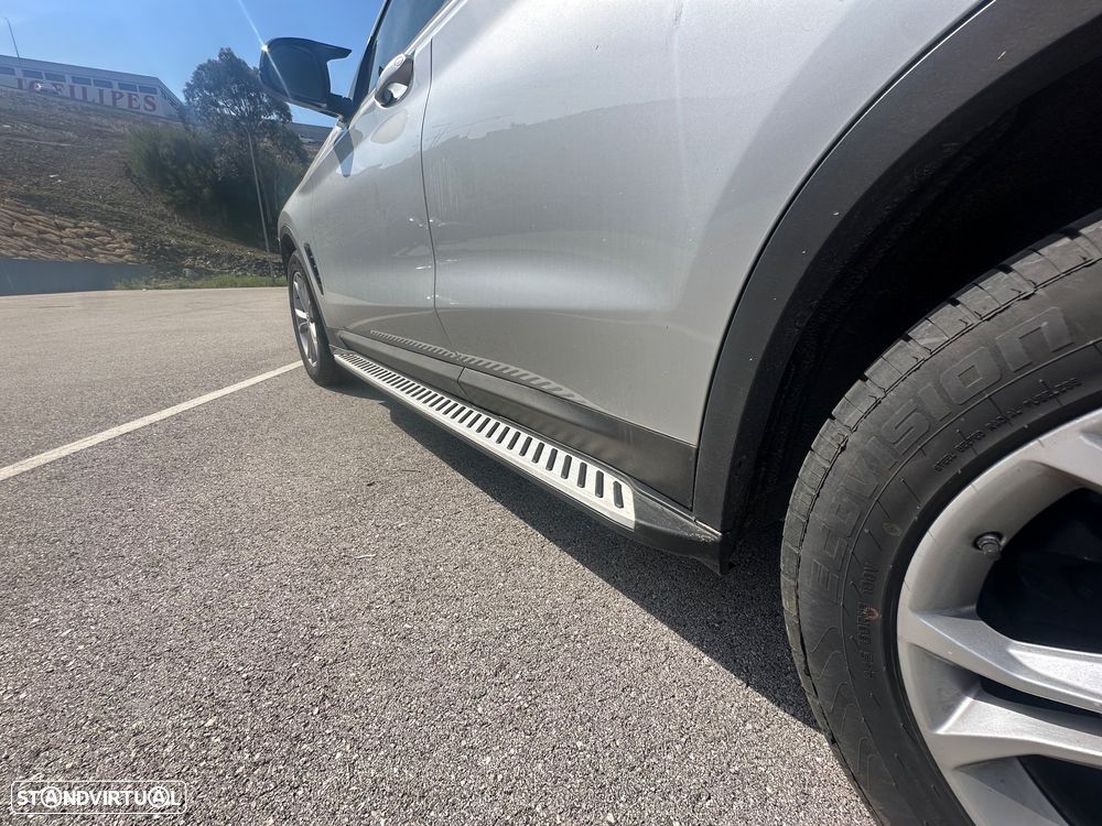 BMW X3 20 d xDrive Line Luxury - 5