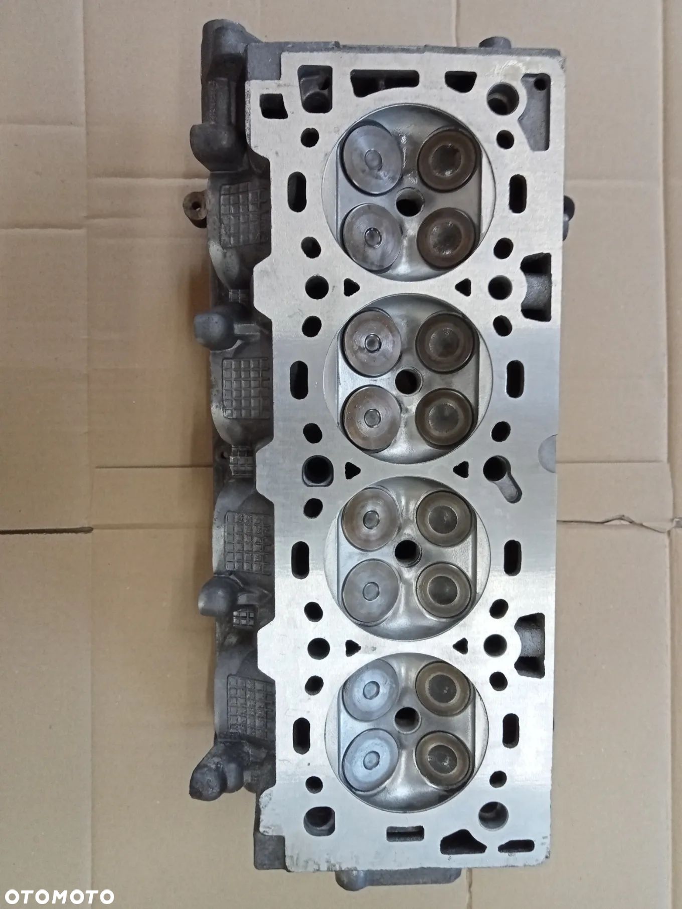 głowica zafira b insignia 1.8 16v z18xer 55568363 po regeneracji - 1