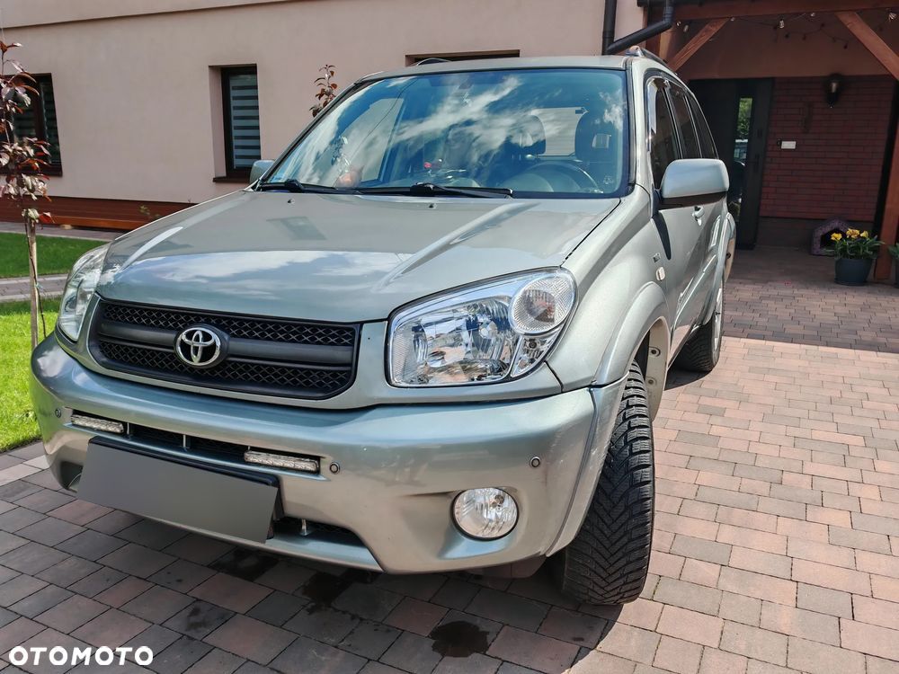 Toyota RAV4 2.0 VVT-i 4x4 - 1