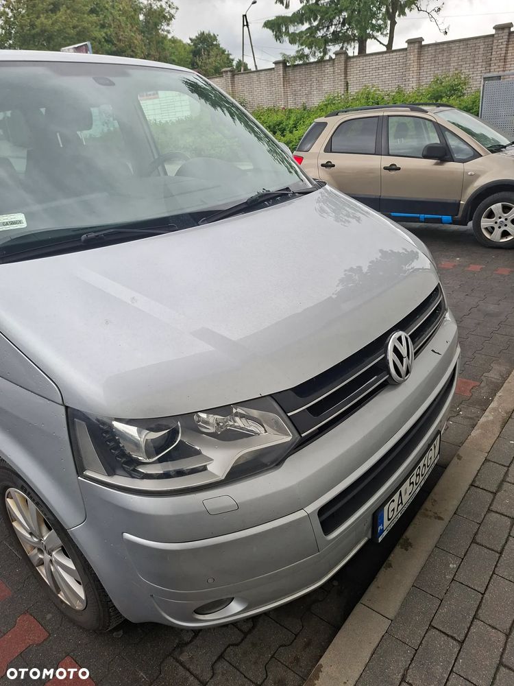 Volkswagen Multivan - 8