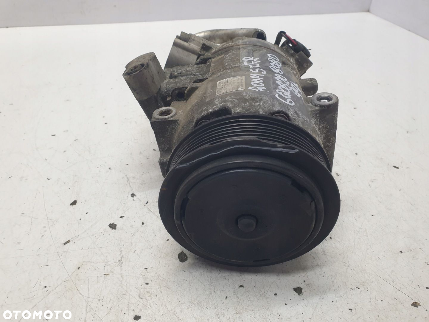 SPRĘŻARKA KLIMATYZACJI SKODA ROOMSTER 6Q0820808D - 3