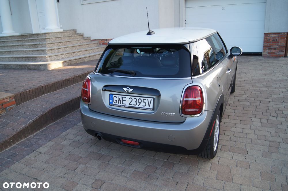 MINI Cooper Standard - 5