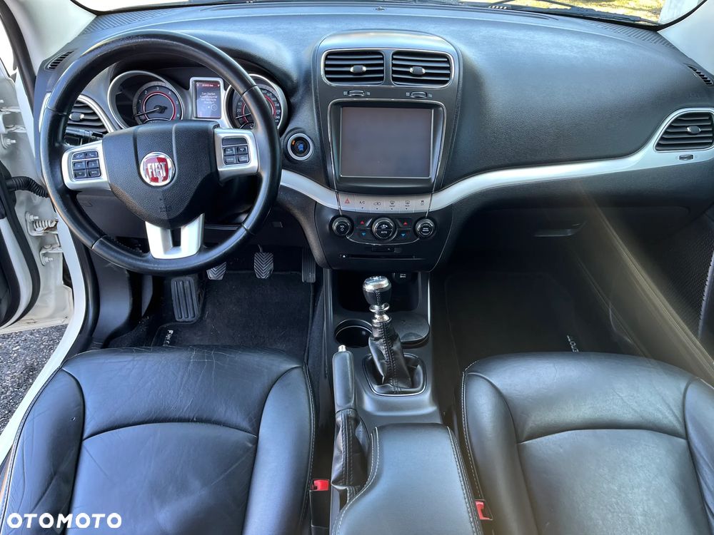 Fiat Freemont 2.0 Multijet Urban - 10