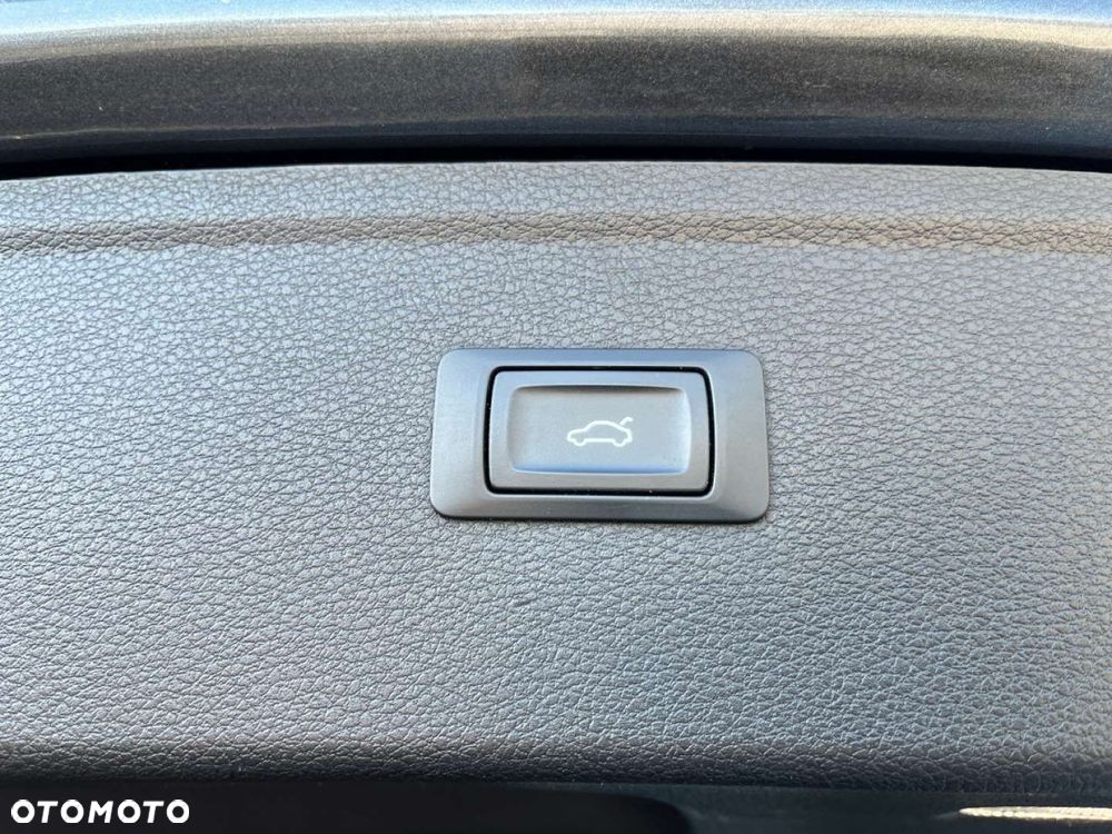 Audi Q5 2.0 TDI Quattro S tronic - 31