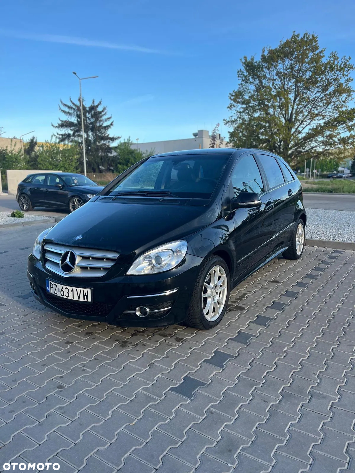 Mercedes-Benz Klasa B 180 CDI - 14