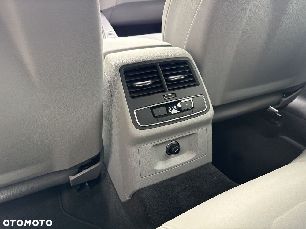 Audi A4 Avant 40 TDI mHEV S tronic - 19