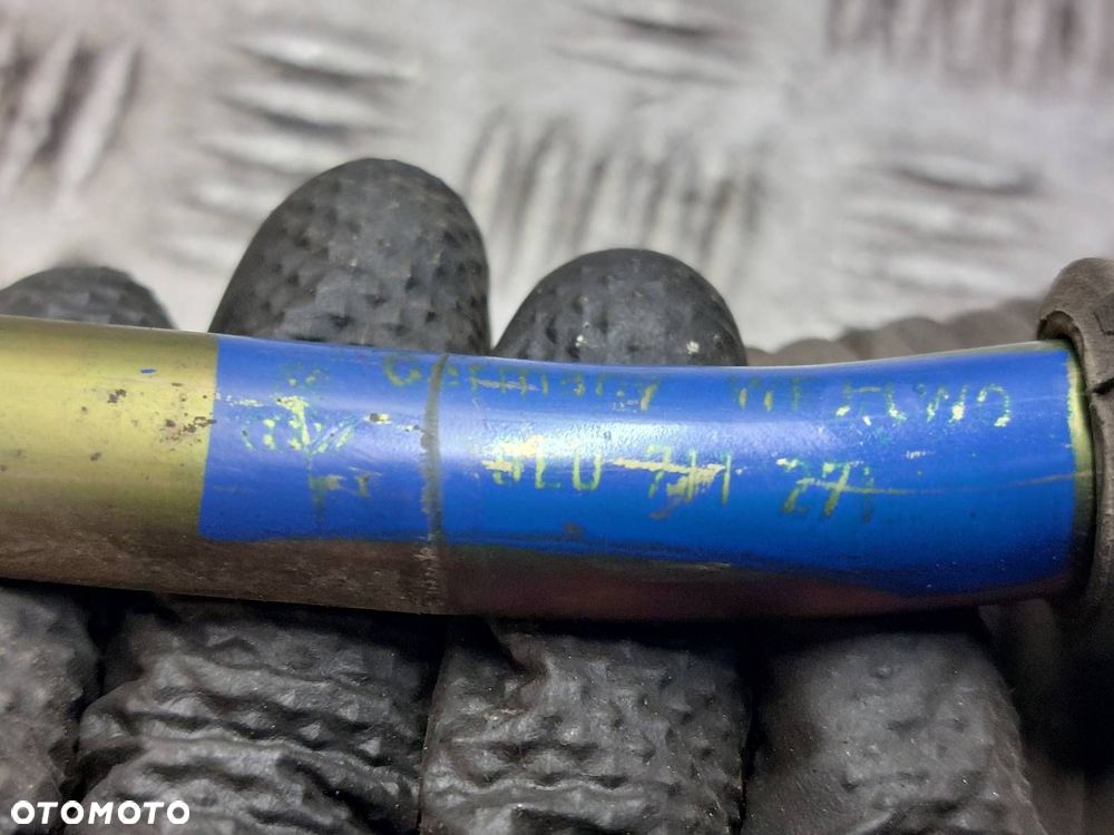 LEWAREK ZMIANY BIEGÓW + DRĄŻEK AUDI A4 B6 2.0 20V ALT MANUAL 8E0711025 - 2