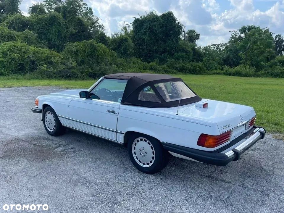 Mercedes-Benz SL - 18