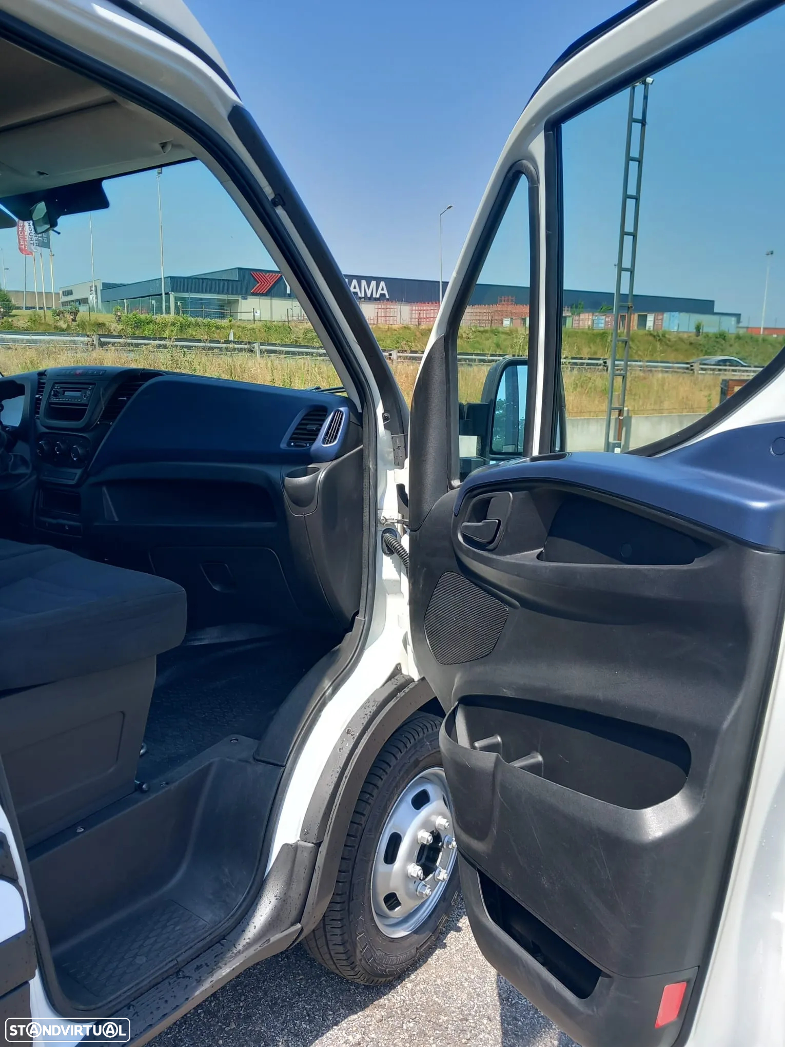 Iveco Daily 35 C 14SA8 D - 14