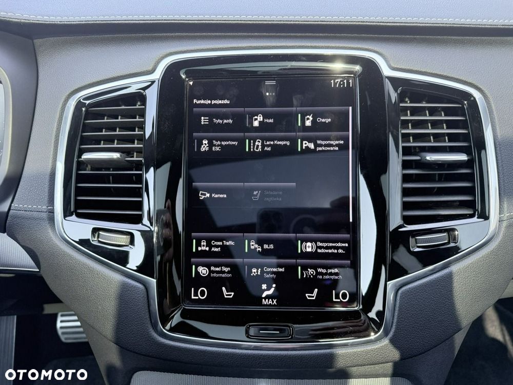 Volvo XC 90 T8 AWD Plug-In Hybrid Plus Black Edition 7os - 29