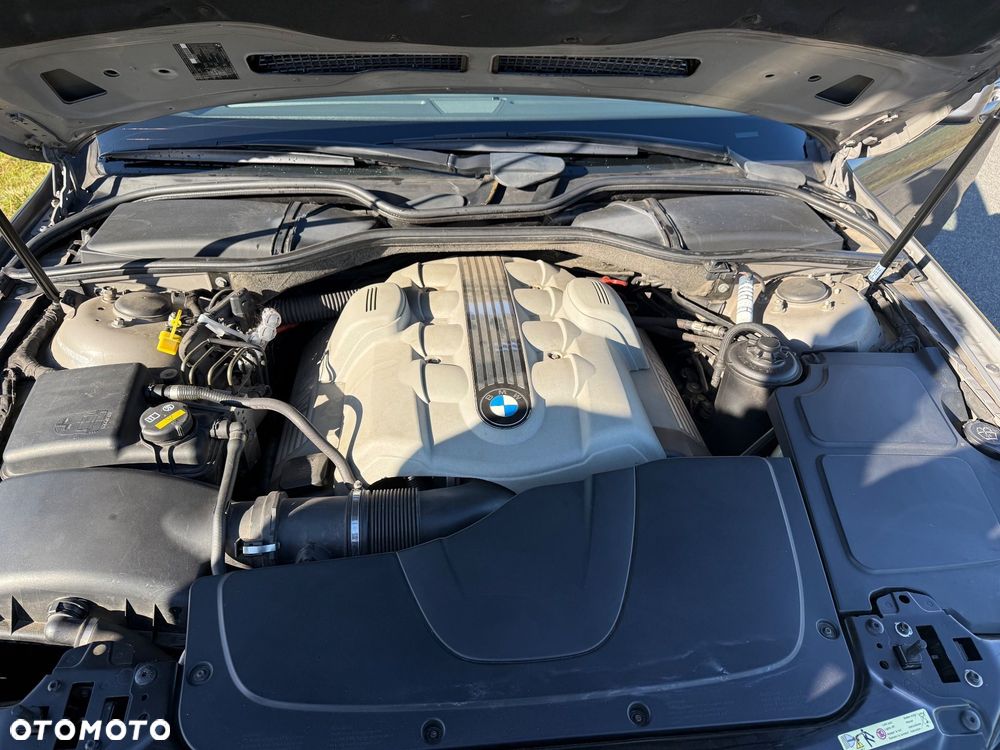 BMW Seria 7 745i L - 20