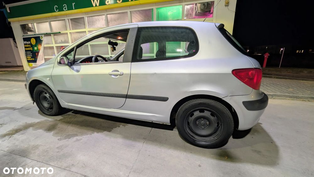 Peugeot 307 - 4