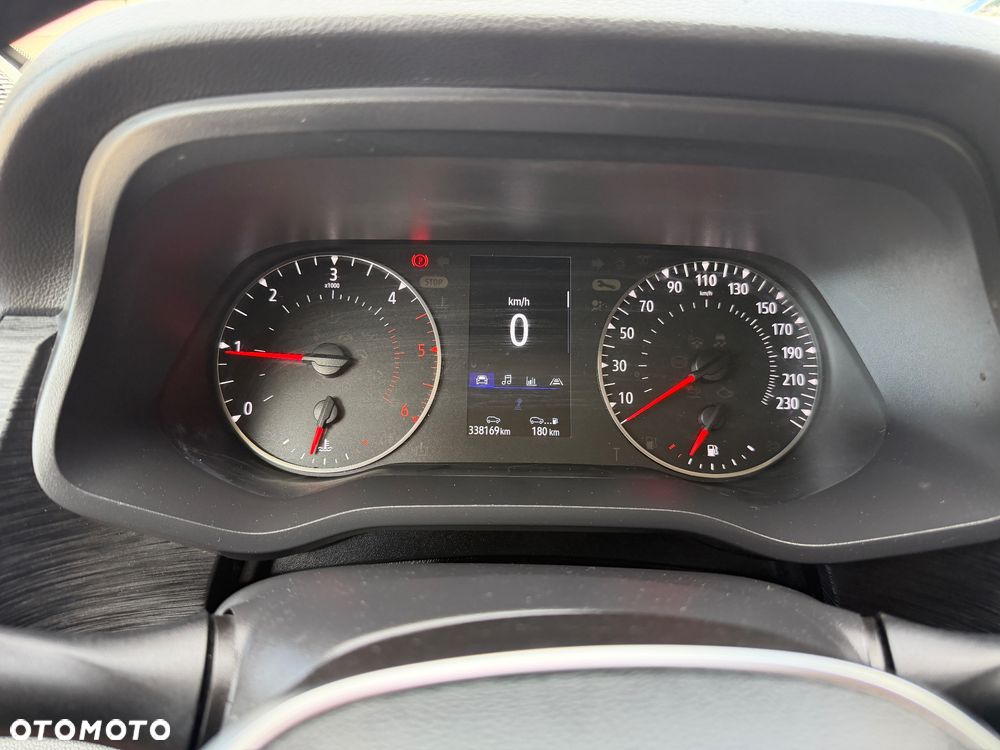 Renault Trafic - 11