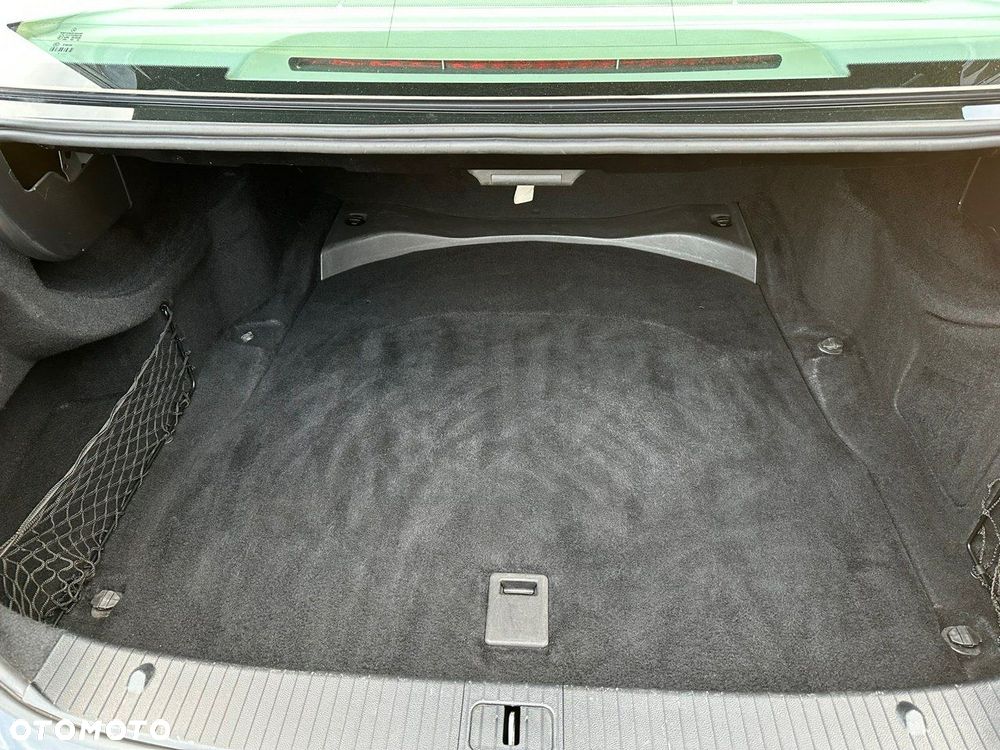 Mercedes-Benz Klasa E - 11