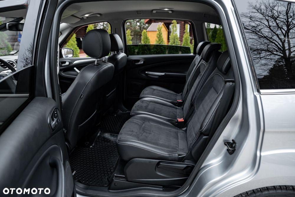 Ford S-Max 2.0 TDCi DPF Trend - 19