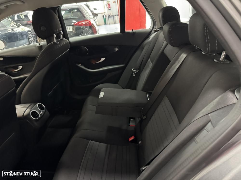 Mercedes-Benz C 180 d Business Solutions - 42