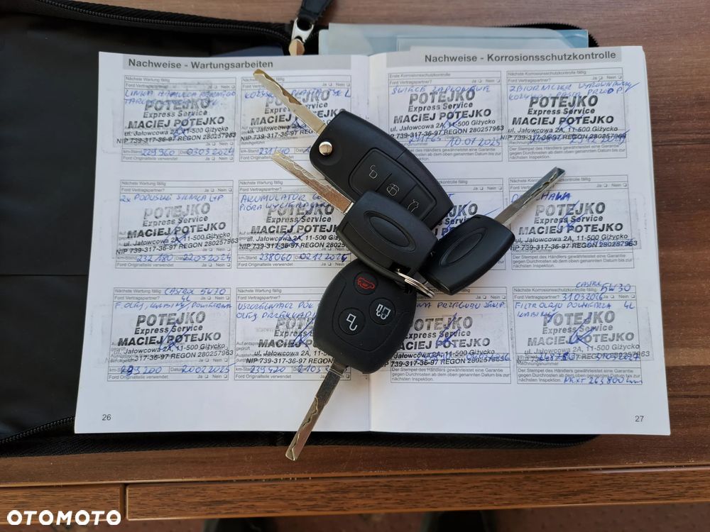 Ford Focus C-Max - 28
