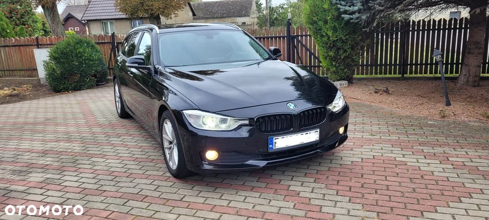 BMW Seria 3 320d Touring - 5