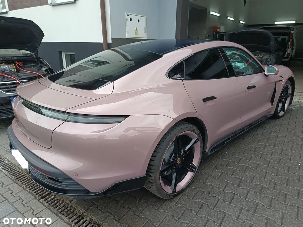 Porsche Taycan 4S - 2