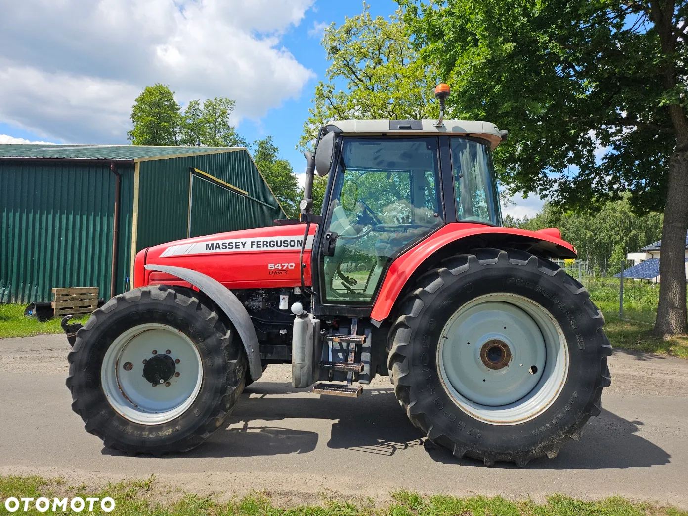Massey Ferguson 5470 - 2