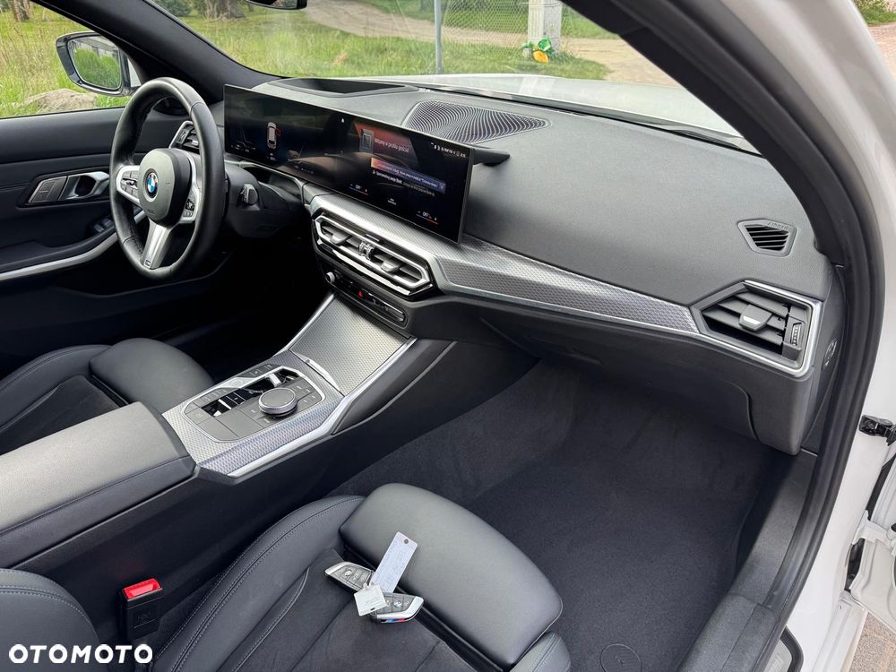 BMW Seria 3 320d M Sport Shadow sport - 17