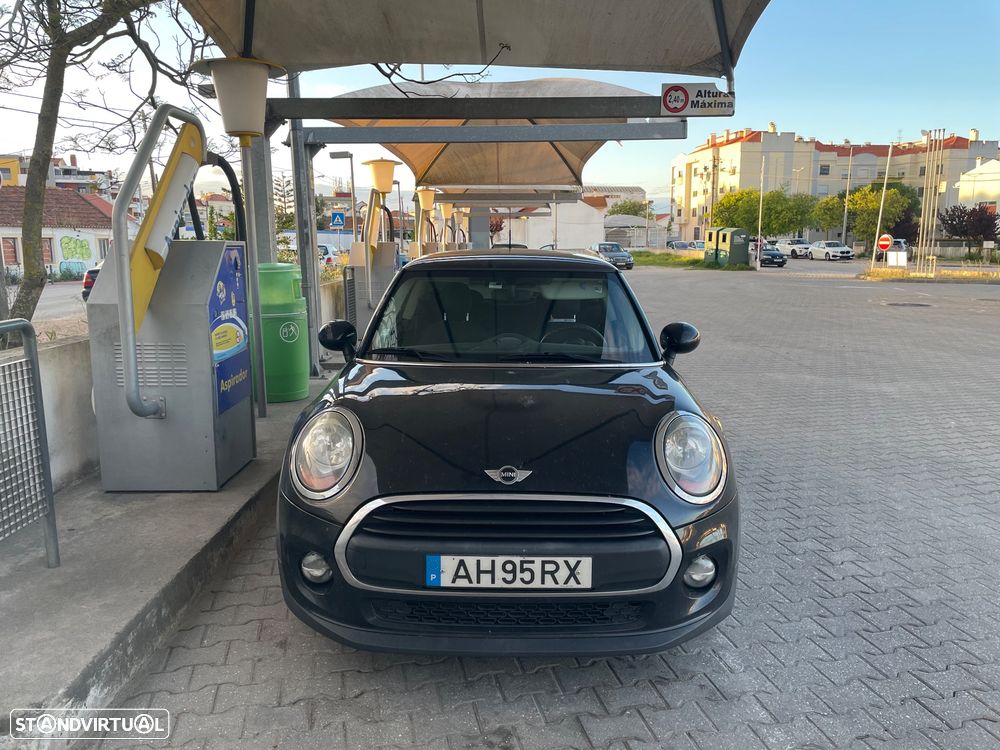 MINI 3 Portas One D Blackyard - 3