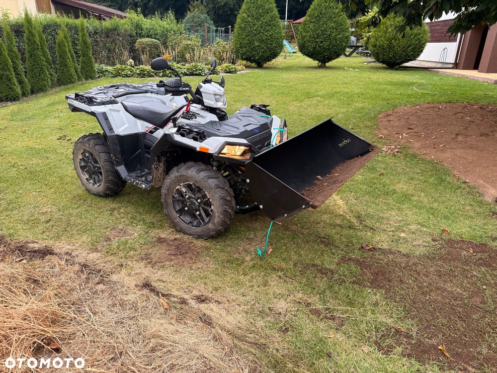 Polaris Sportsman - 4