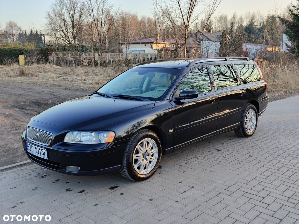 Volvo V70 D Summum - 2
